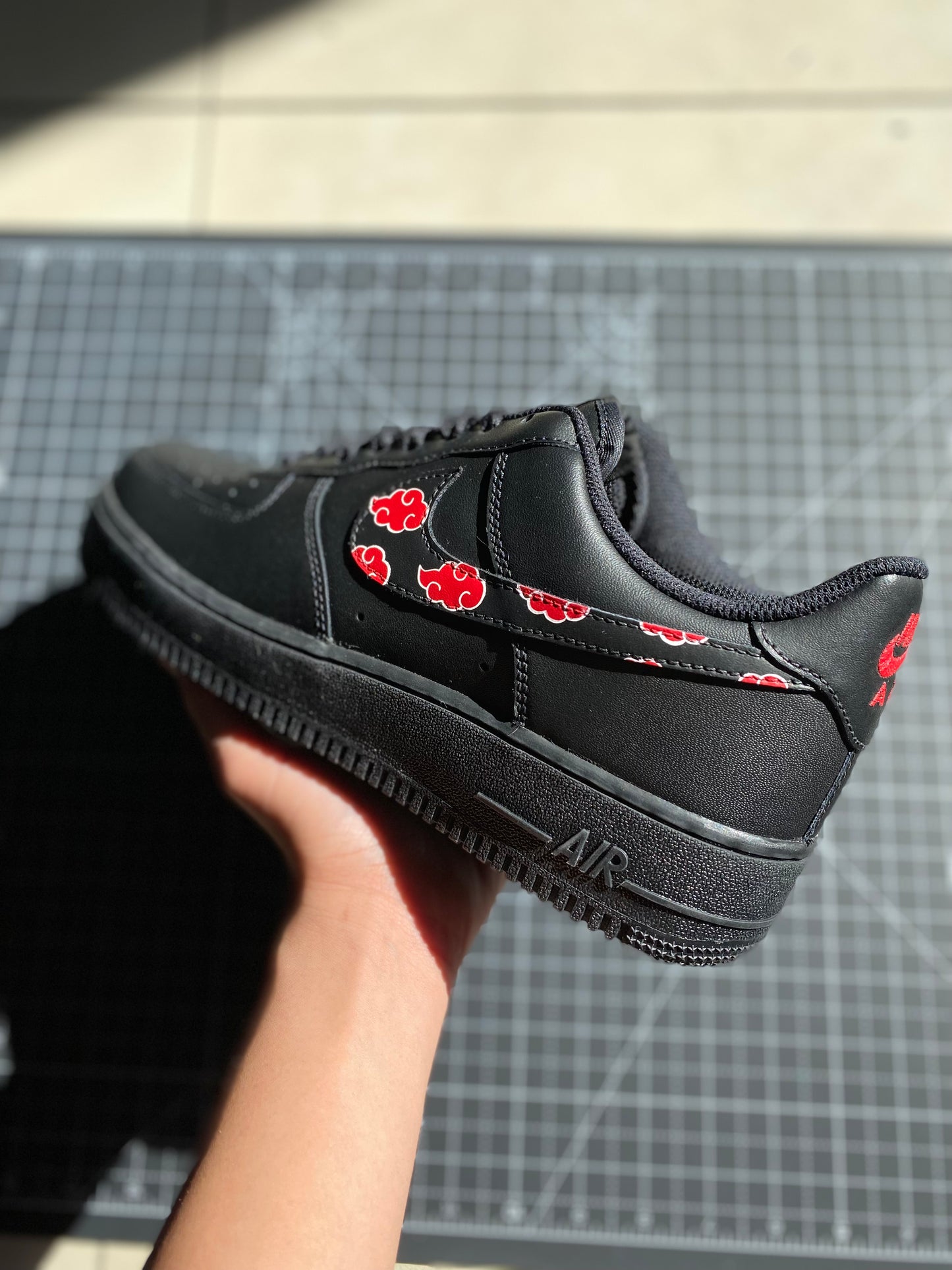 Akatsuki Clouds x Black AF1