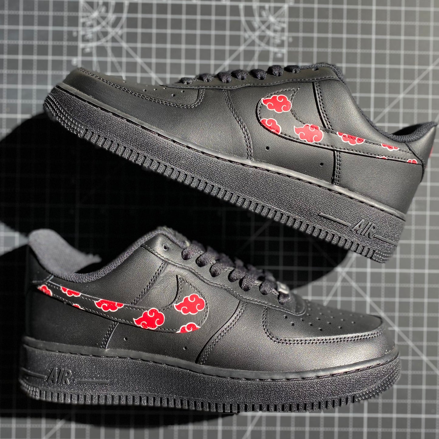 Akatsuki Clouds x Black AF1